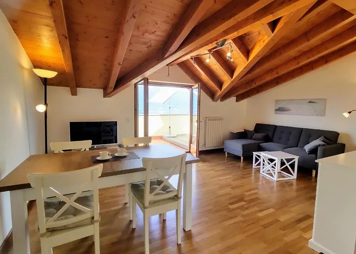Torre Del By Interhome Apartament Porto Valtravaglia