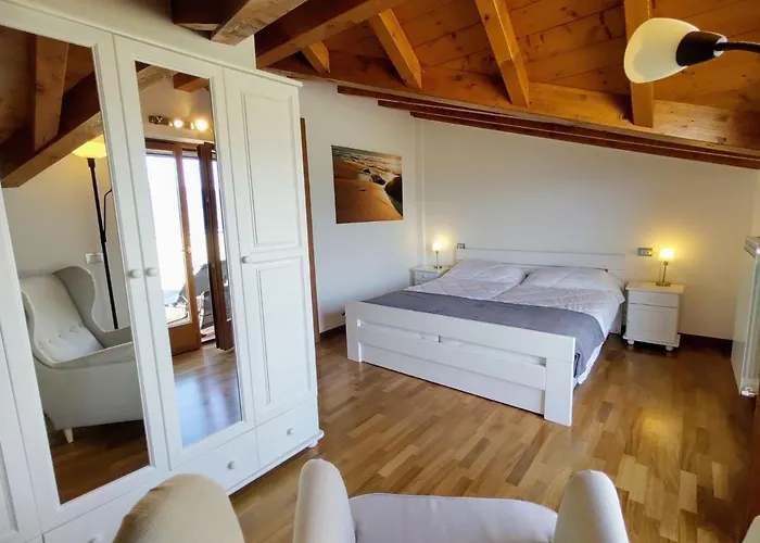 Torre Del By Interhome Apartament Porto Valtravaglia