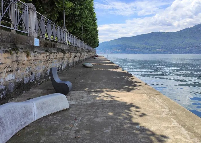 Torre Del By Interhome Porto Valtravaglia